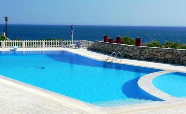 לרפטרה Nicolas Apartments מראה חיצוני תמונה