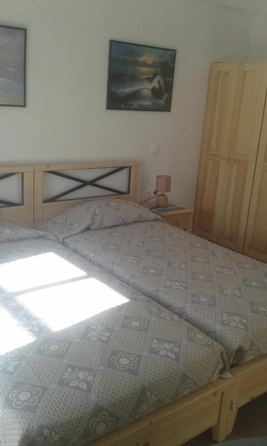 לרפטרה Nicolas Apartments מראה חיצוני תמונה