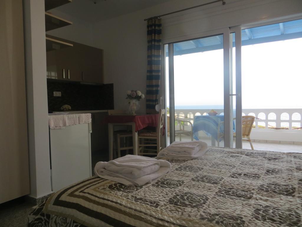 לרפטרה Nicolas Apartments חדר תמונה